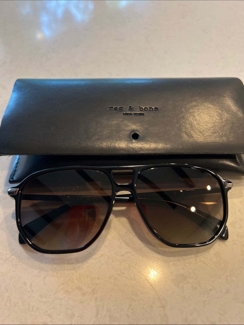 rag & bone Black Aviator Sunglasses with Brown Gradient Lenses
